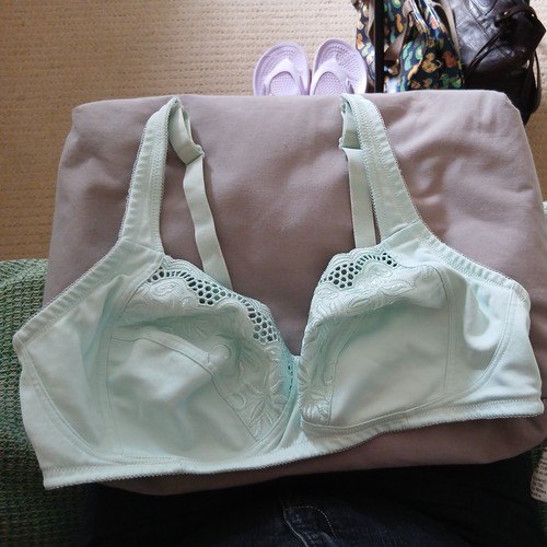 Bnwt damart ladies bra - ladies, non