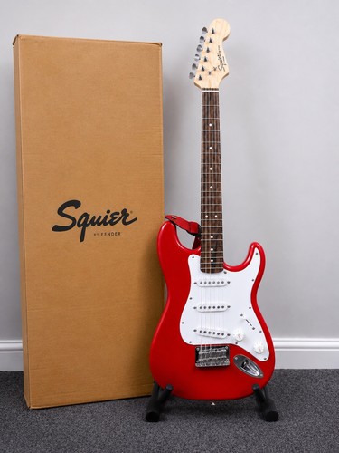 Squier fender stratocaster - squier,