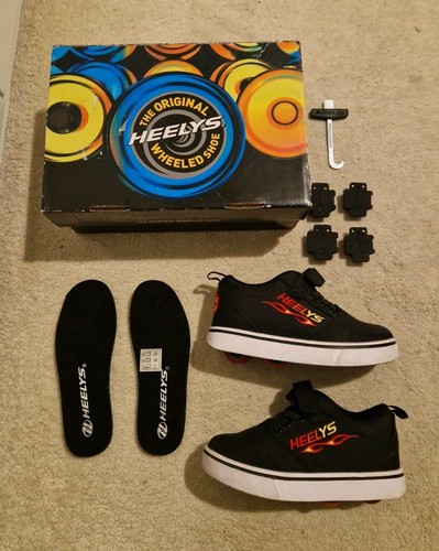 Heelys kids size trainer - 12,