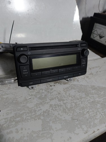 Toyota avensis radio - toyota,