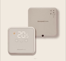 Honeywell Home DT4R White Room