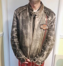 Triumph Motorcycle Men’s