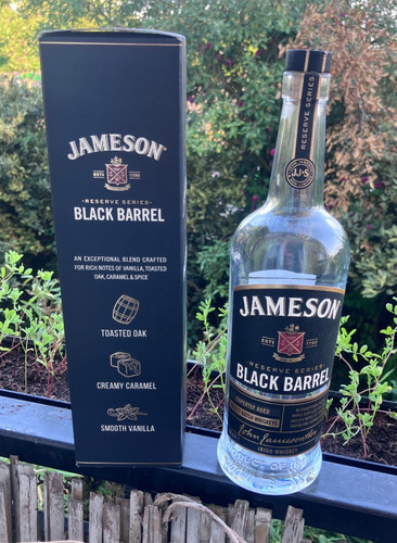 Jameson black barrel 700ml - black,