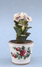 Vintage dolls house potted plant.