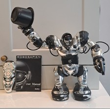 Robosapien Silver Signature Series Edition Radio Controlled Robot With Remote