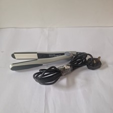 Nicky Clarke NCS59 Frizz Control Flat Iron Straightener Silver Maroon Corded 36W