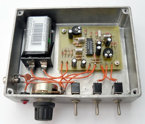 Two tone oscillator for - two,