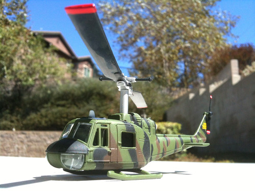 Corgi bell huey - bell, uh-1c
