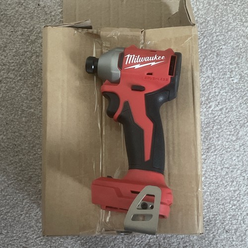 Milwaukee m18blidr 18v - m18blidr-0,
