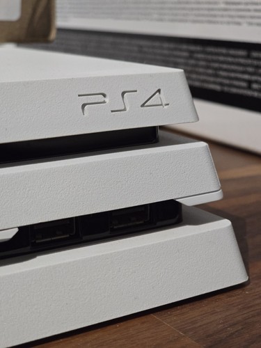 Sony playstation pro white - playstation,