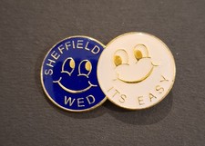 SHEFFIELD WEDNESDAY BADGE NO:9