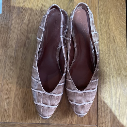 Next croc effect - next, camel