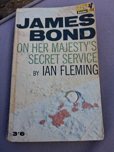James bond 007 her - bond,