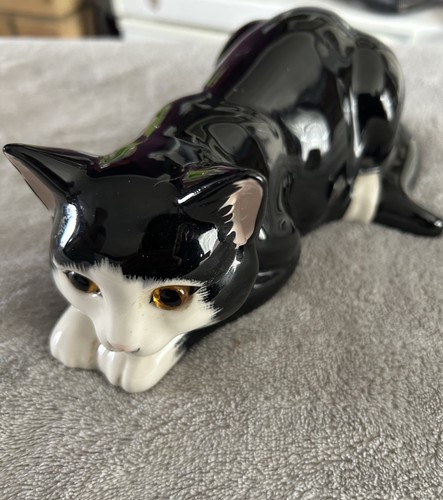 Staffordshire just cats - &, co