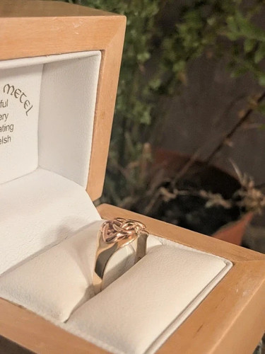 Welsh 9ct gold - welsh,