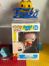 Funko Pop Stewie #33 Family Guy Free Protector 