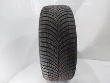 225/45R17 94W GOODYEAR VECTOR