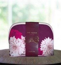 Ted Baker Large Beauty, Make