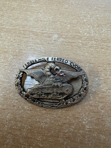 World war italian tank crew - world, ii