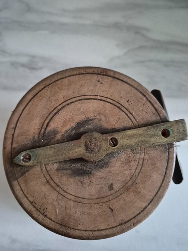 Wooden fly fishing reel - wooden,