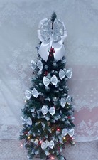 Christmas tree ribbon