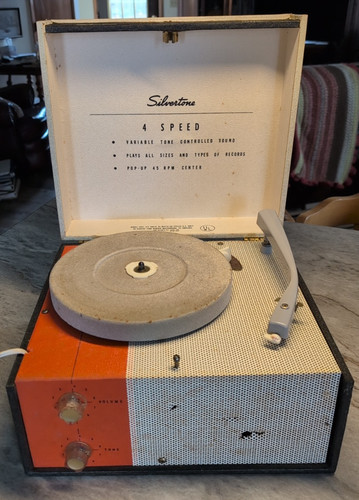 Silvertone high fidelity - high,