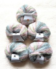 5 balls x 25g Mohair yarn 