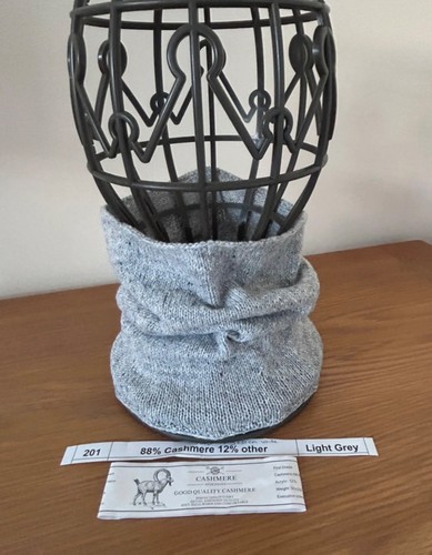 Hand knitted light grey 88 - knitted, 88%