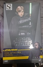 Hot Toys Star Wars Luke