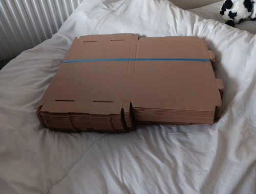 Shallow postage cardboard - 48,