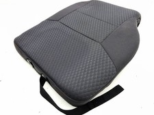 Chrysler Grand Voyager V 2011 Rear Seat Right  AMD220657