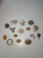  Job Lot Of Vintage Brooches 15 Items all the clasps In working Order.