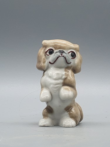 Vintage wade pekingese dog - wade,