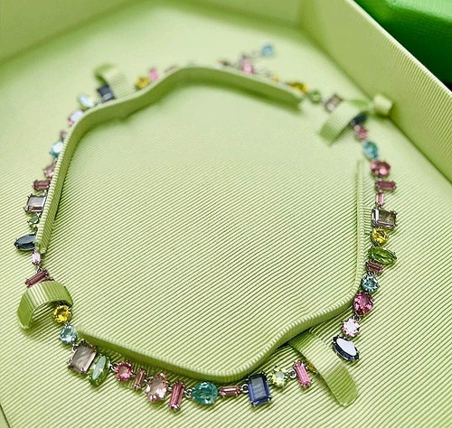 Swarovski gema radiant - gema,