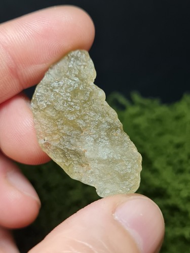 Libyan desert glass - libyan, rough