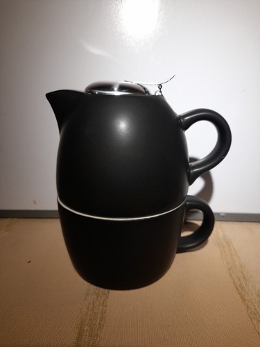 Cafetiere matt black - la,