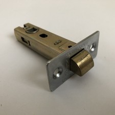 Internal Door Latch Mechanism