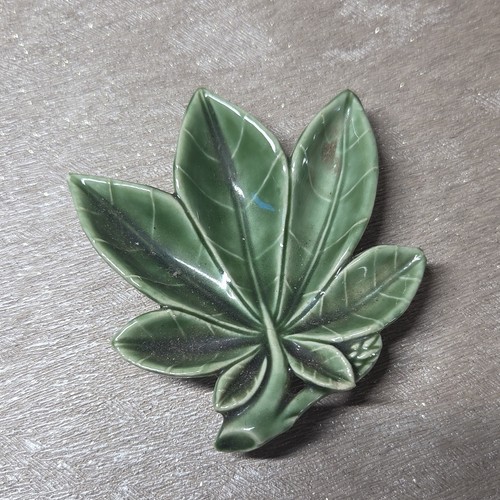 Wade pottery green - wade,