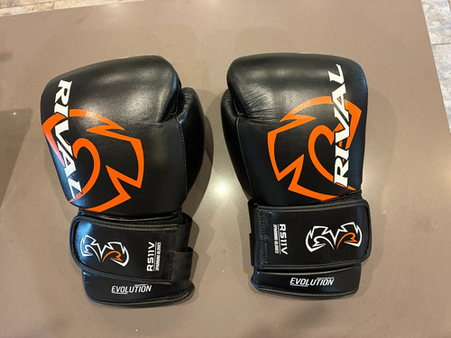 Rival rs11v evolution 16oz - evolution,