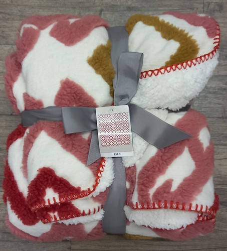 Dunelm global sherpa jacquard - global,