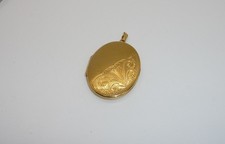 Vintage Large Stamped Rolled Gold Oval Locket – Etched Foliate Scroll Design