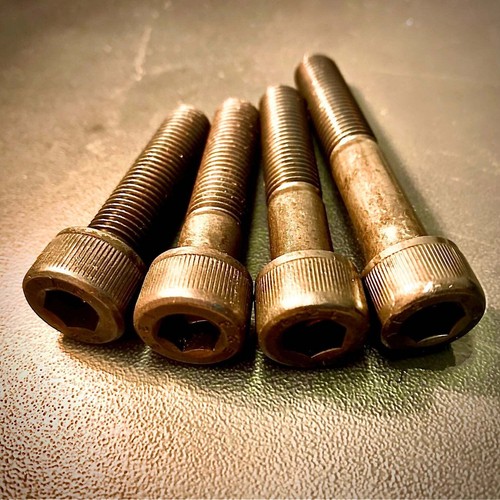 M10x1 extra fine socket - extra,