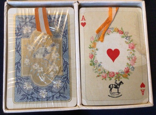 Vintage piatnik playing - vintage,