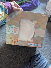ARCOPAL 20 PIECE VINTAGE 1980S