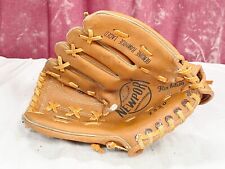 VINTAGE LEATHER BASEBALL GLOVE NEWPORT 2520 FLEX ACTION CUSTOM BUILT