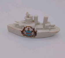 Shelley Crested China WW1 Battleship Arms Of Kilmarnock Gold Berry Crest