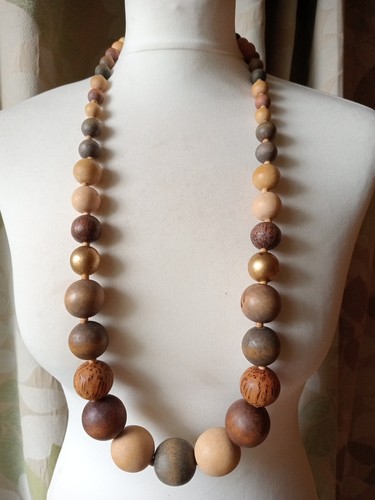 Large wooden round chunky bead - large,