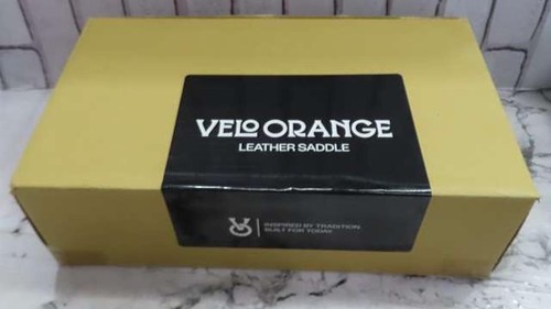 Velo orange 0028 blk saddle - orange, sa-0028-blk