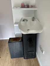 Hair Dressing Set Up 2 Sinks