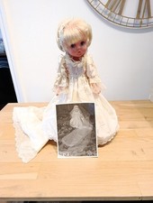 Beautiful vintage doll - vintage, in